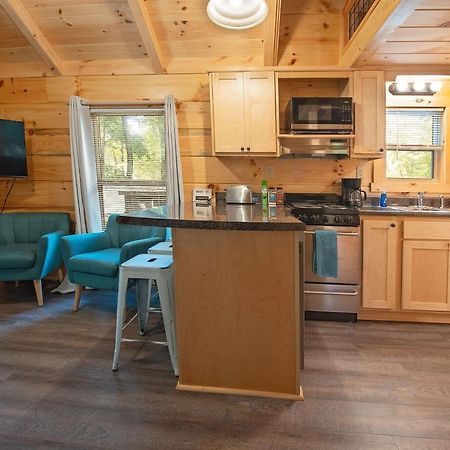 Ernie Cabin Wauhatchie Woodlands Tiny Cabin 查塔努加 外观 照片