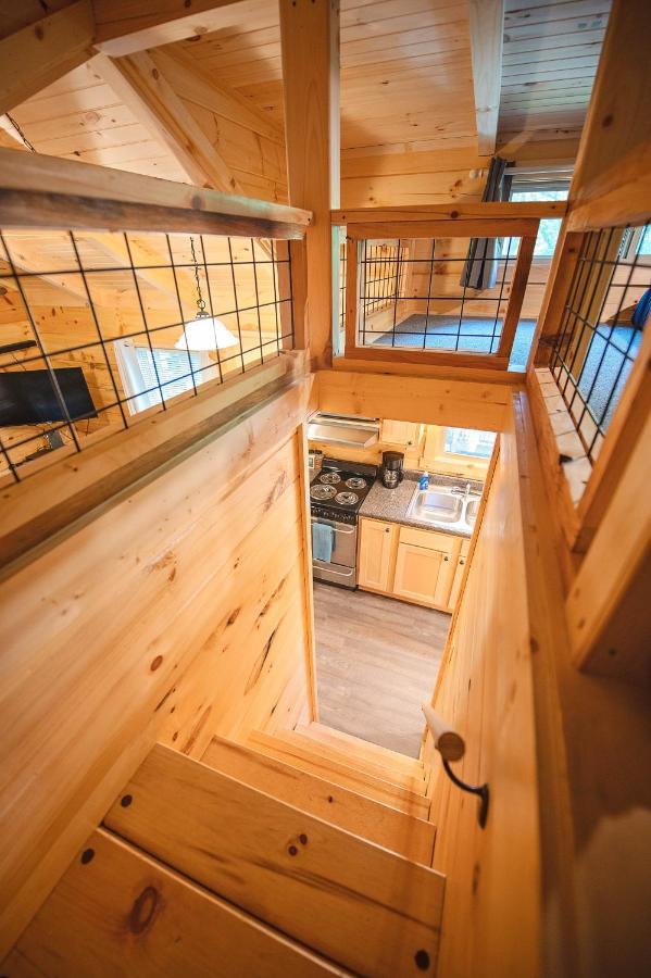 Ernie Cabin Wauhatchie Woodlands Tiny Cabin 查塔努加 外观 照片