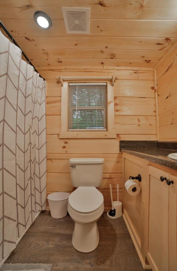 Ernie Cabin Wauhatchie Woodlands Tiny Cabin 查塔努加 外观 照片