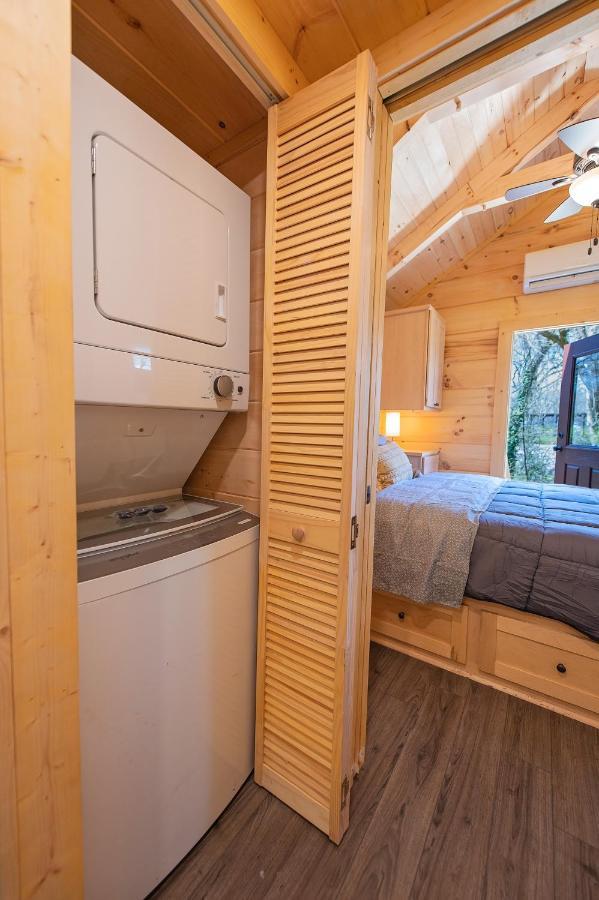 Ernie Cabin Wauhatchie Woodlands Tiny Cabin 查塔努加 外观 照片